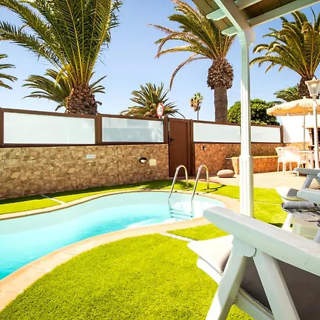 Dyala - By Az Villa Puerto del Carmen (Lanzarote)